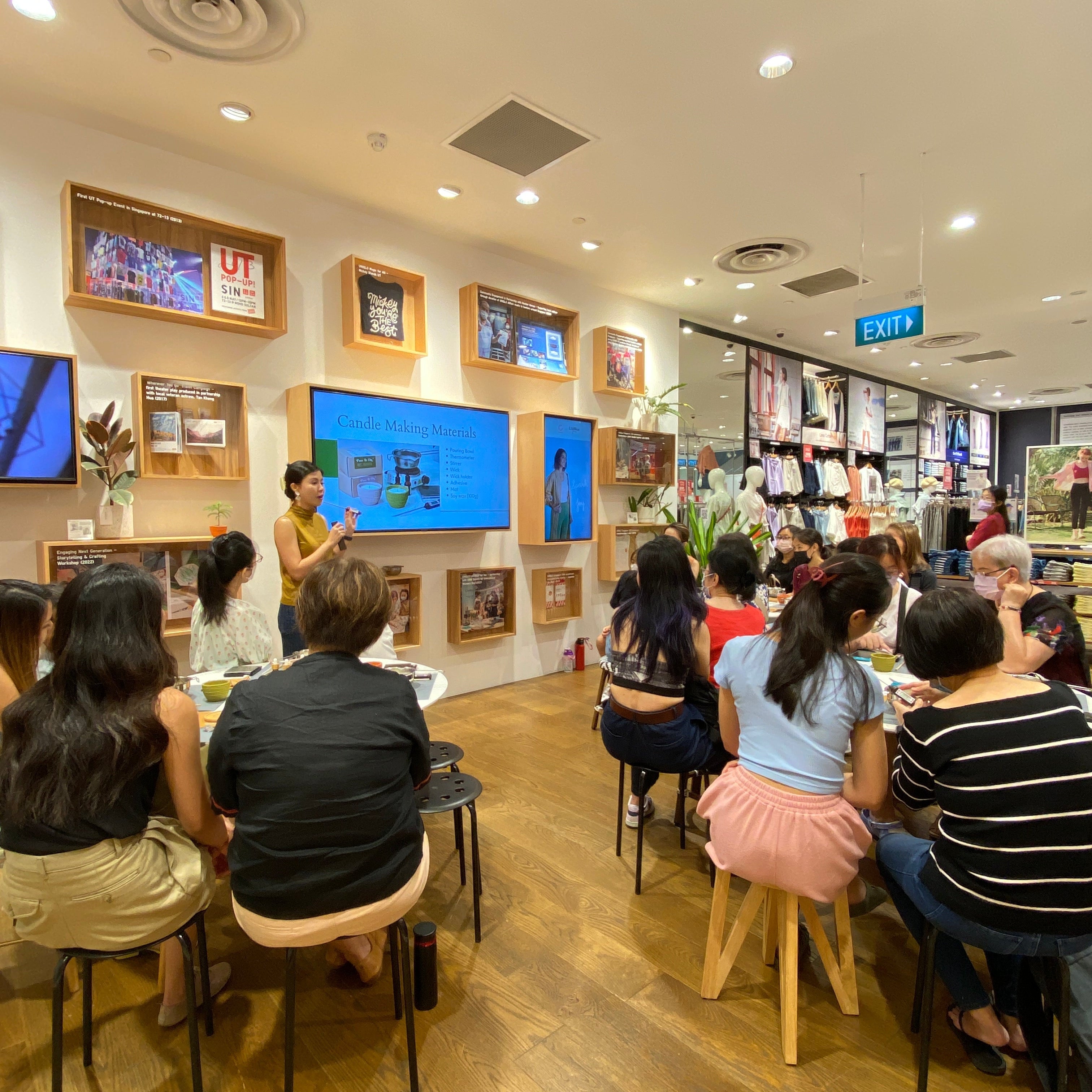 Candle-making workshop at UNIQLO