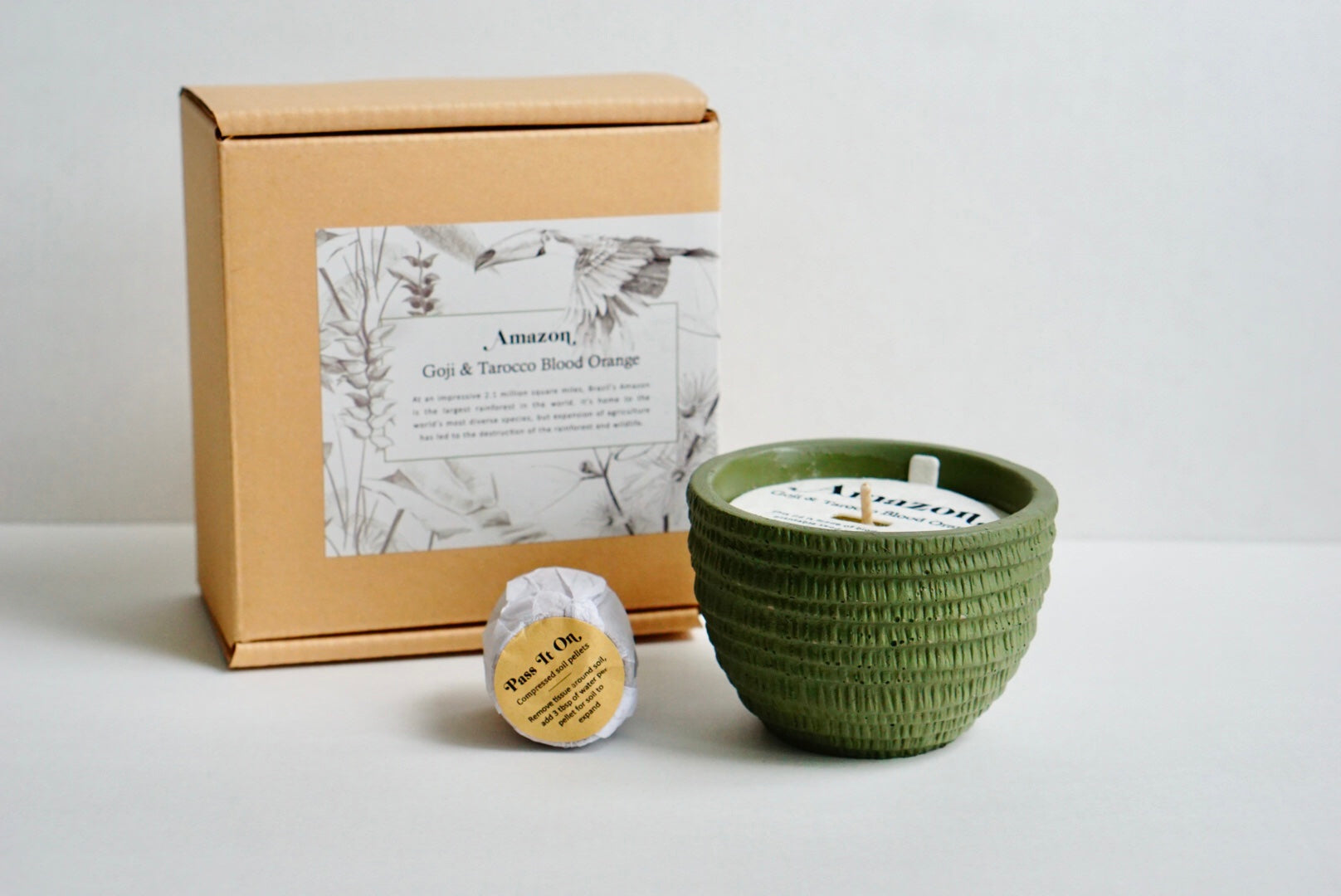 Wanderlust | 2 Candles & 1 Free Refill Set